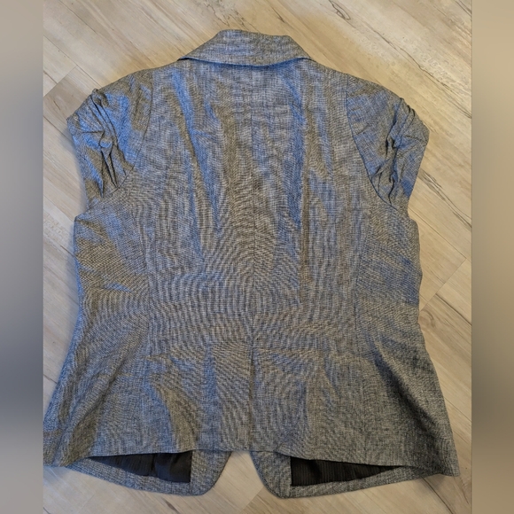 The Limited Gray Short Sleeve Blazer - Picture 5 of 5